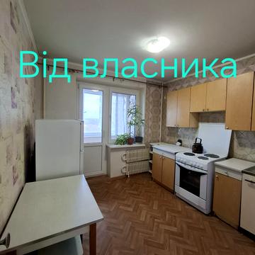 Набережна Перемоги вул., 140