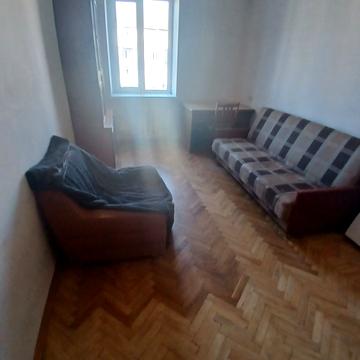 Миру просп., 6