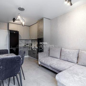 Мокра вул. (Кудряшова), 8-Б