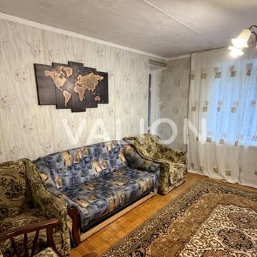 Святоюріївська вул., 10/2