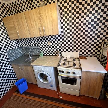 Тернопільська вул., 30