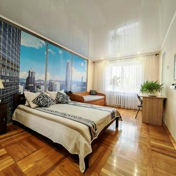 Євгена Чикаленка вул., 68а