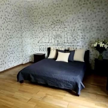 Бульварно-Кудрявська вул. (Воровського), 36