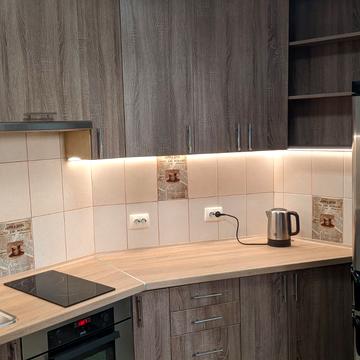 Милославська вул., 2-Б