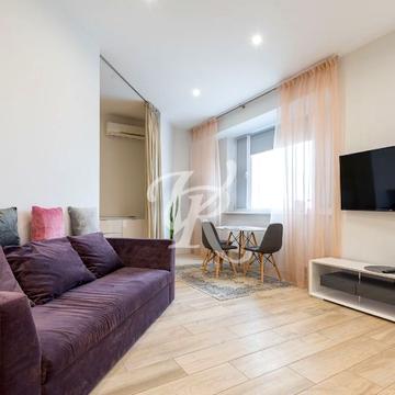 Миколи Міхновського бульв. (Дружби народів), 14-16