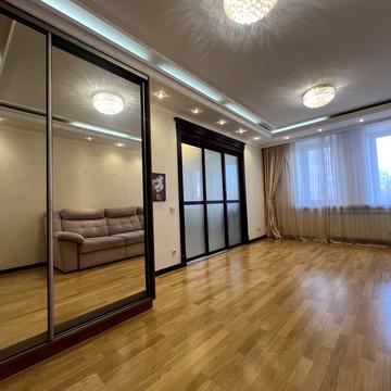 Миколи Голего вул. (Лебедєва-Кумача), 5