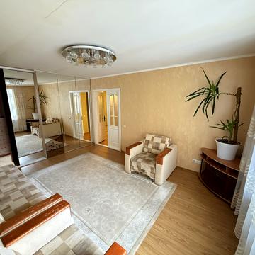 Панаса Мирного вул., 31/3