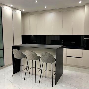 Польова вул.