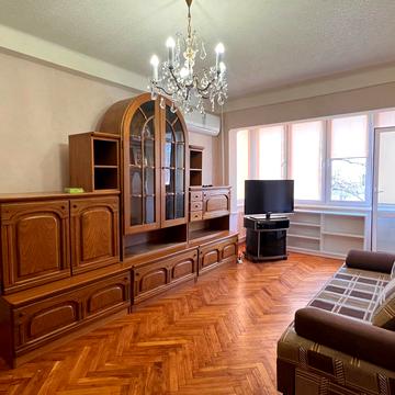 Березняківська вул., 10