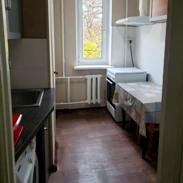 Волинська вул., 5