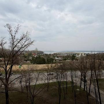 Набережна Перемоги вул., 130 к1