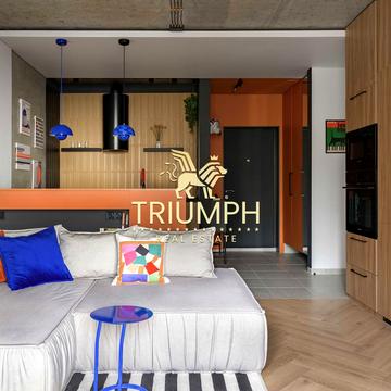 Зарічна вул., 4