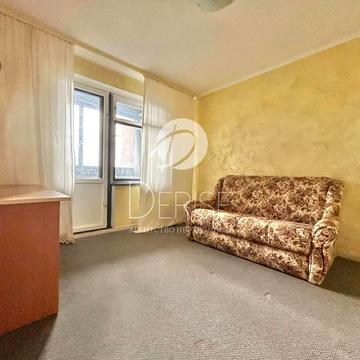 Володимира Висоцького бульв., 4