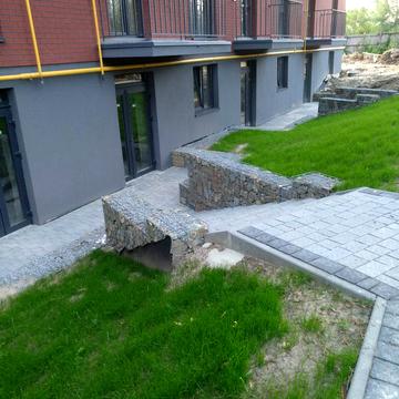 Паркова вул., 4