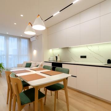 Микільсько-Слобідська вул., 10