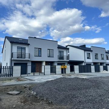 Білогорща вул.