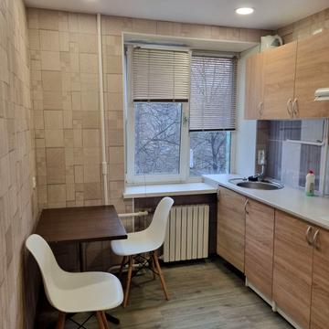 Надії Алексєєнко вул. (Чичеріна), 30