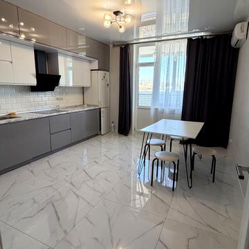 Ясинуватський пров., 10