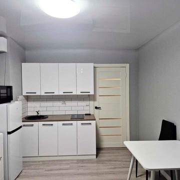 Приміська вул., 24