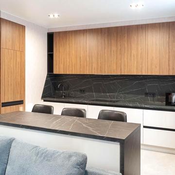 Перлинна вул., 9