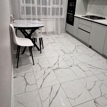 Шпитальна вул., 8