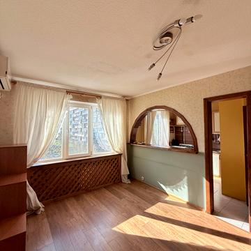 Оболонський просп., 14-В