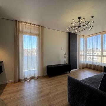 Слави Стецько вул., (Будинок)