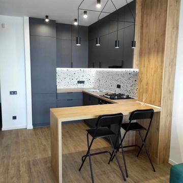 Павла Думанського вул., 27