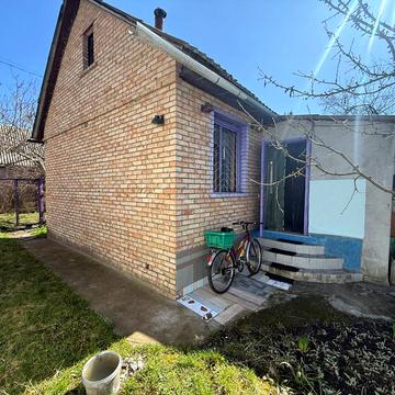 Михайлівська вул. (Леніна)