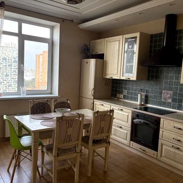 Василя Тютюнника вул. (Анрі Барбюса), 16