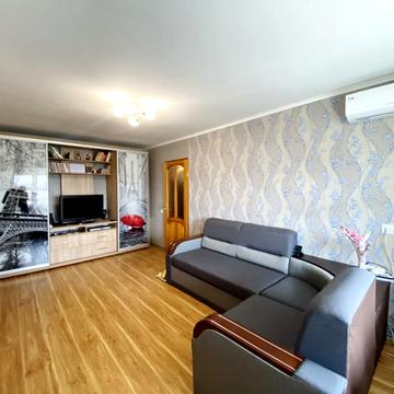 Євгенія Логінова вул. (Крилова), 12/4