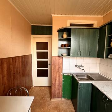 Романа Атаманюка вул., 33