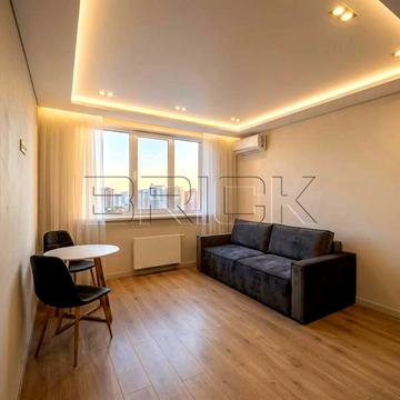 Михайла Максимовича вул. (Онуфрія Трутенка), 32-Б