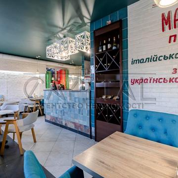 Волошкова вул., 1