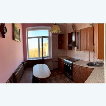 Нагірна вул., 6/31