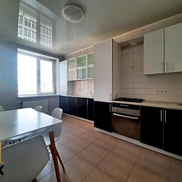 Дмитра Павличка вул., 31