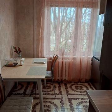 Князя Володимира Великого просп., 102