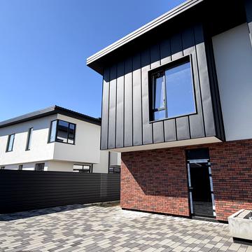 Янтарна вул.