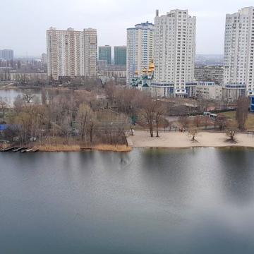 Павла Тичини просп., 20