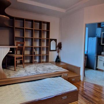 Бастіонна вул., 3/12