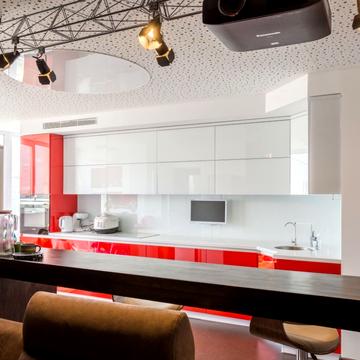 Ушинського вул., 14-Б