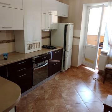 Валерія Лобановського вул., 26 к2