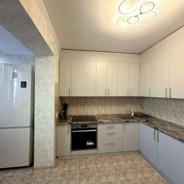 Червоної Калини просп. (Володимира Маяковського), 28