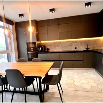 Предславинська вул., 53