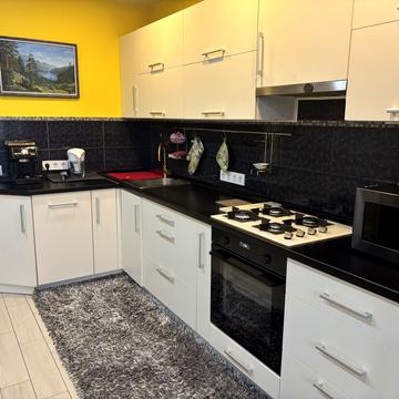 Соборна вул. (Петропавлівська), 10-Д