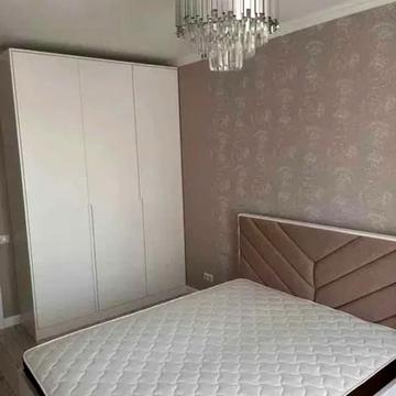 Лесі Українки бульв., 7-А