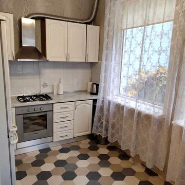 Михайла Коцюбинського вул., 9