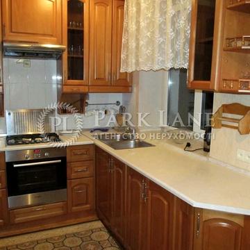 Авіаконструктора Антонова вул., 2/32 к2