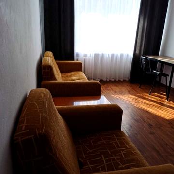 Мукачівська вул., 6