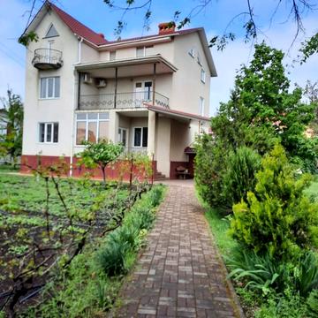 Офіцерська вул.